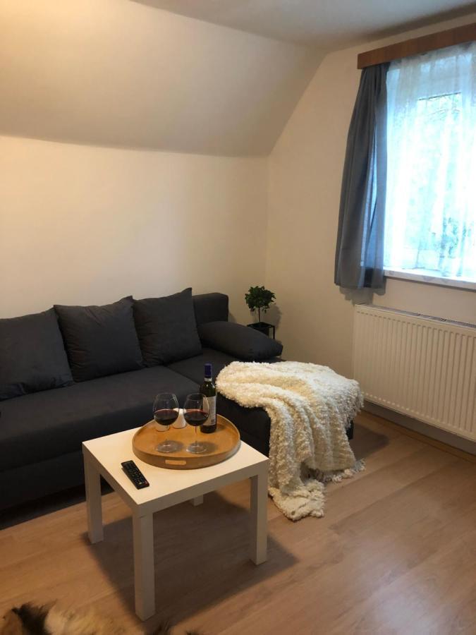 Apartmány Jevany Exteriér fotografie