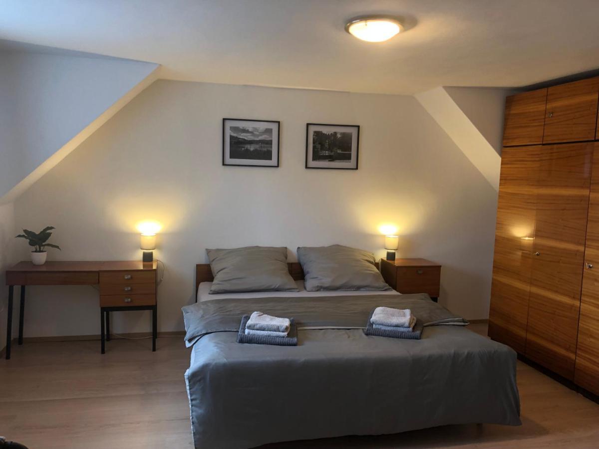 Apartmány Jevany Exteriér fotografie