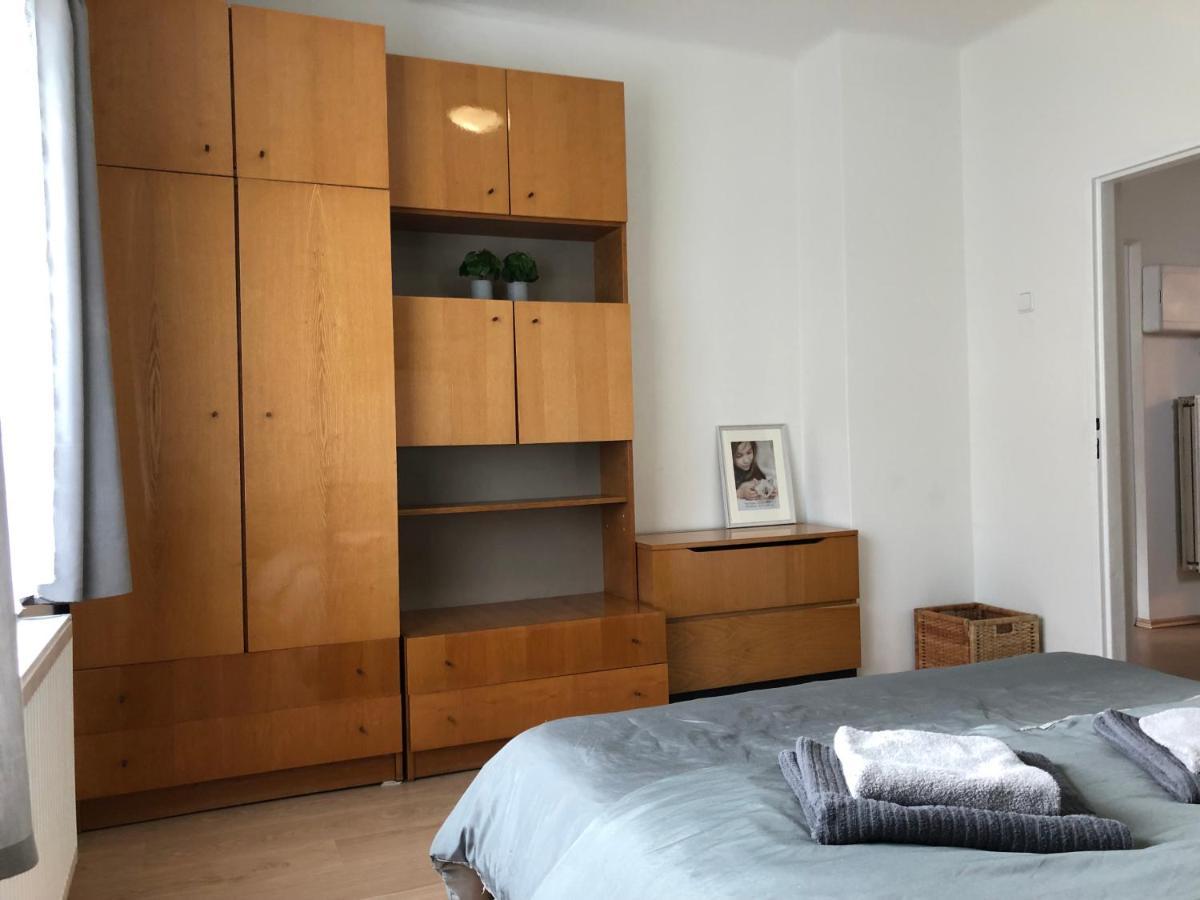 Apartmány Jevany Exteriér fotografie