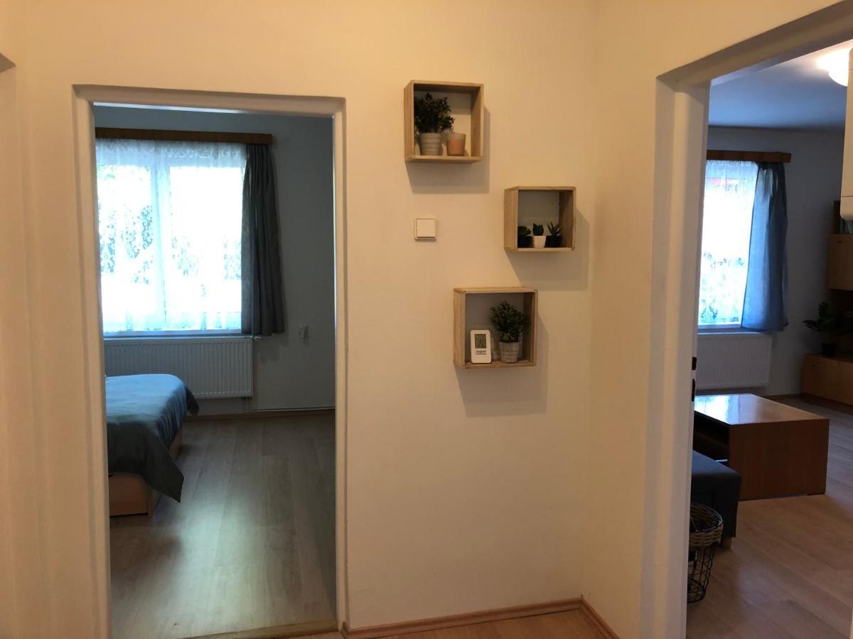 Apartmány Jevany Exteriér fotografie
